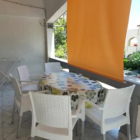 Apartmán Nardi Vir