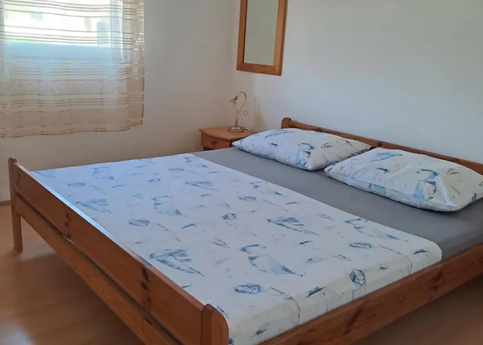 Nardi Апартаменты Вир